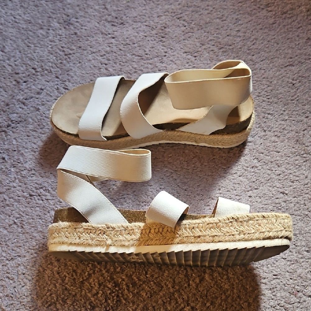 Time and Tru Cream Espadrille Sandals